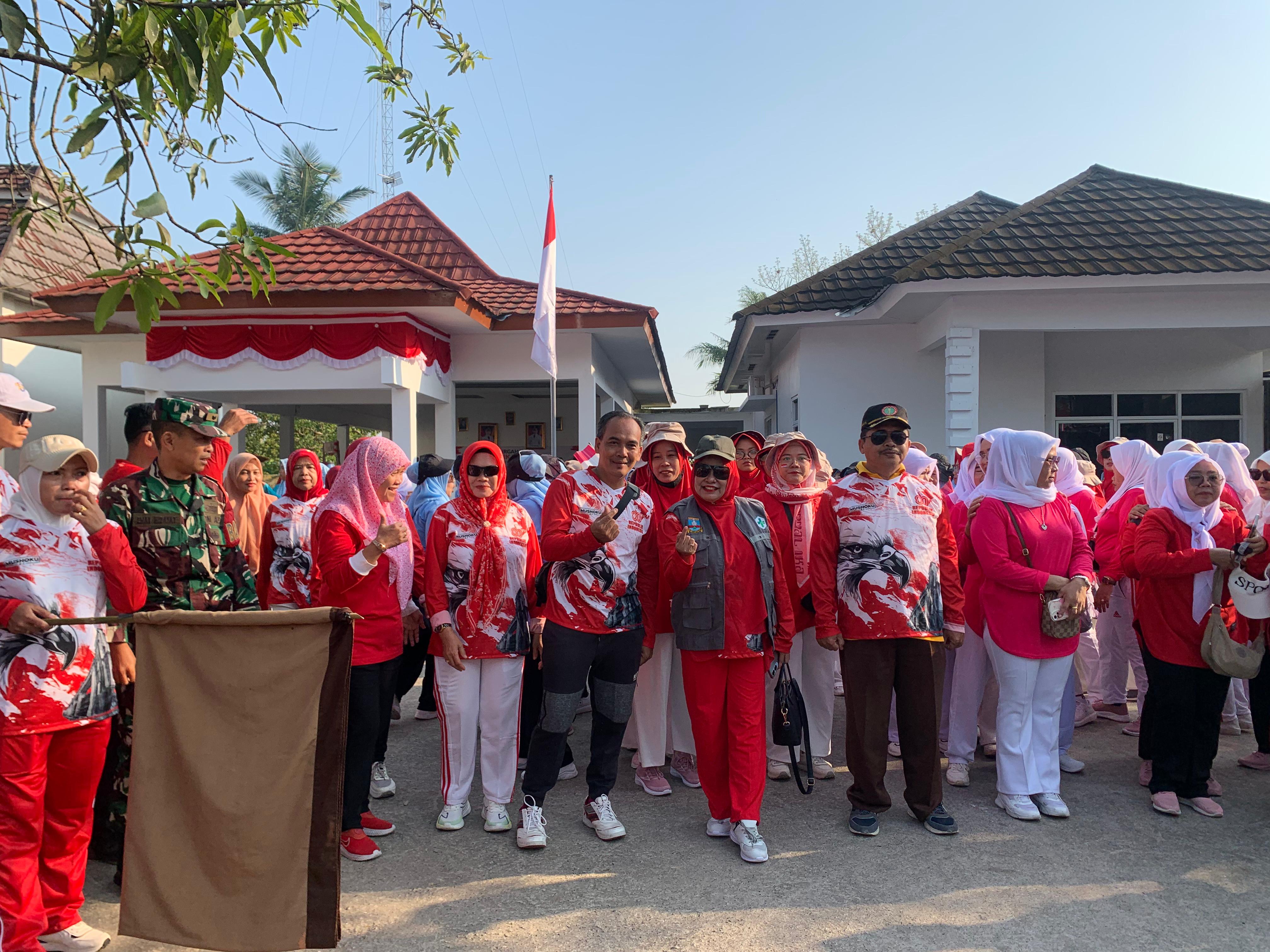 giat-jalan-santai-tingkat-kecamatan-pamarayan